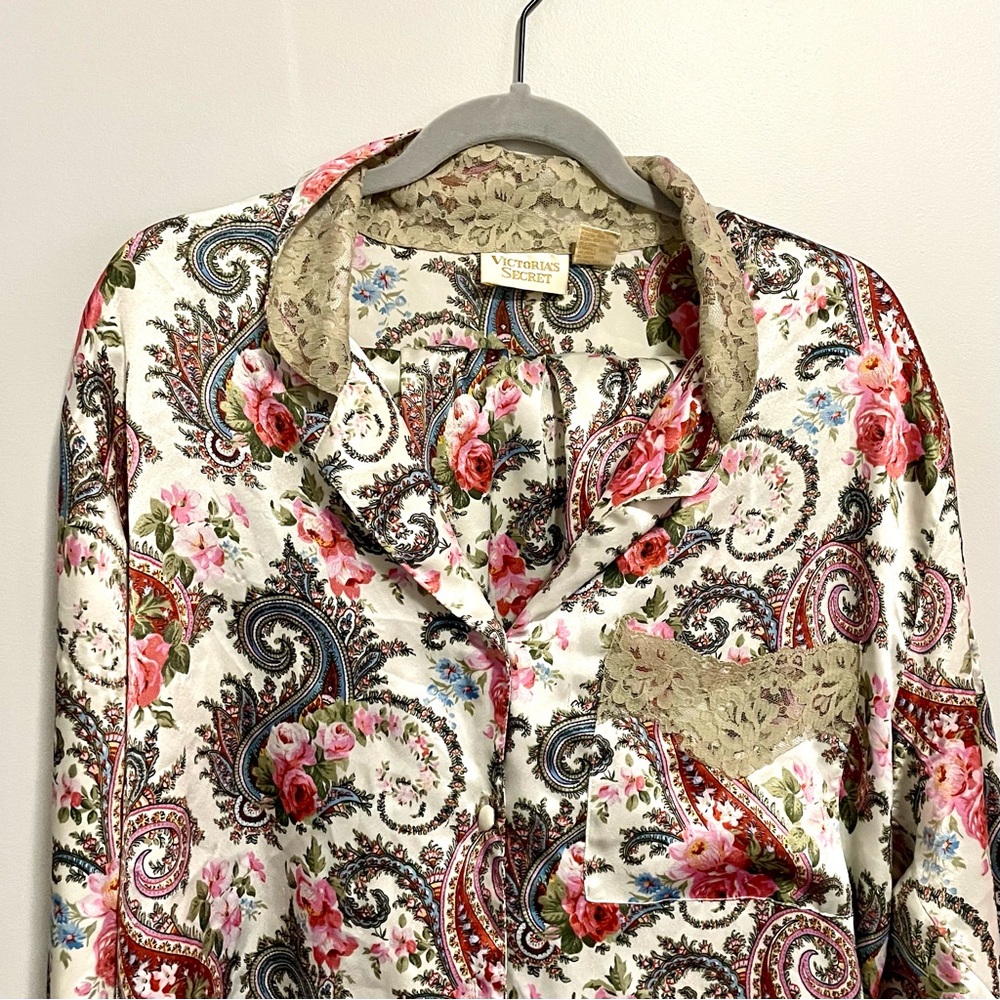 Satin Paisley Women's Pajama Set - Picture 2 of 10